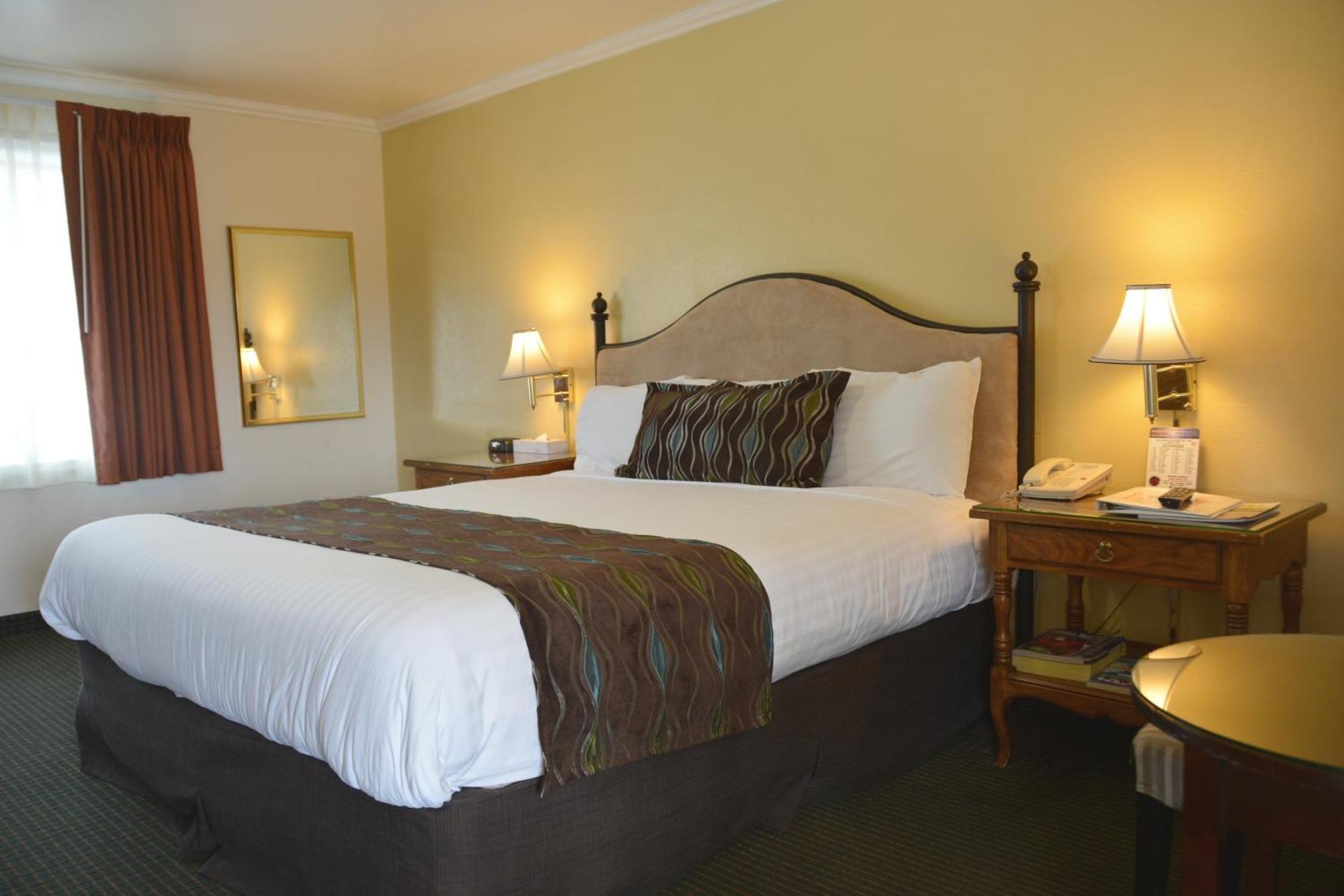 Oasis Inn And Suites Santa Barbara Oda fotoğraf